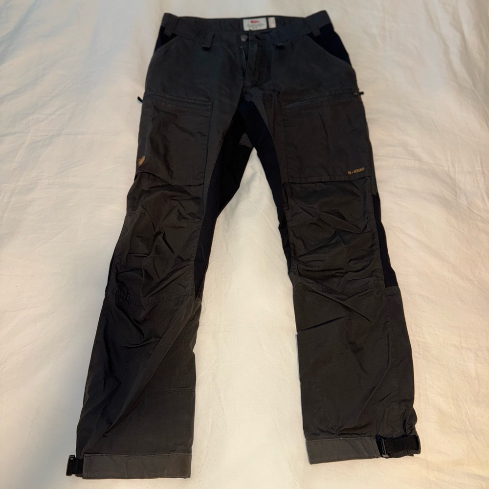 FJALLRAVEN Abisko Lite Trekking Trousers Mens - EU: 44 US: 29” - Dark Grey